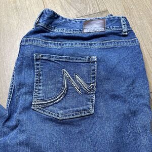 Maurices Jeans Womens 26 Short Blue Flare Bootcut Dark‎ Wash Mid Rise Stretch